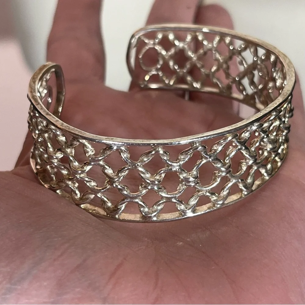 Vintage .925 sterling silver southwestern Woven Wide cuff Bracelet